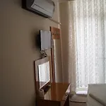 Oztay Hotel *